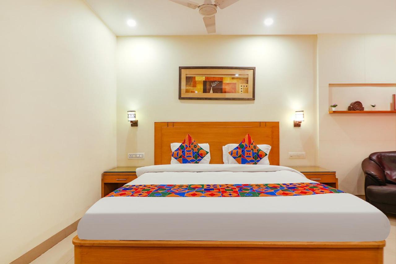Fabhotel A&M - Nr Lv Prasad Institute, Banjara Hills 하이데라바드 외부 사진