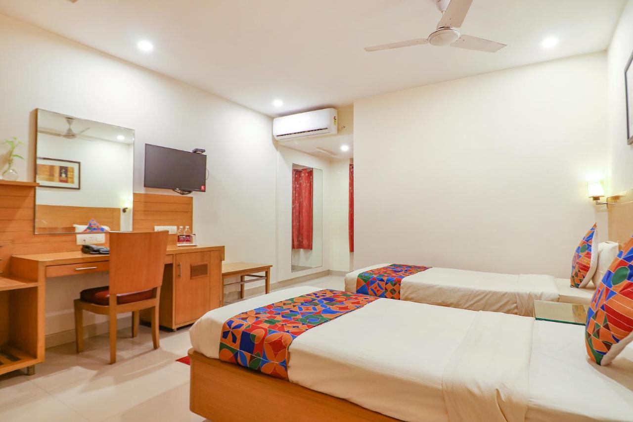 Fabhotel A&M - Nr Lv Prasad Institute, Banjara Hills 하이데라바드 외부 사진